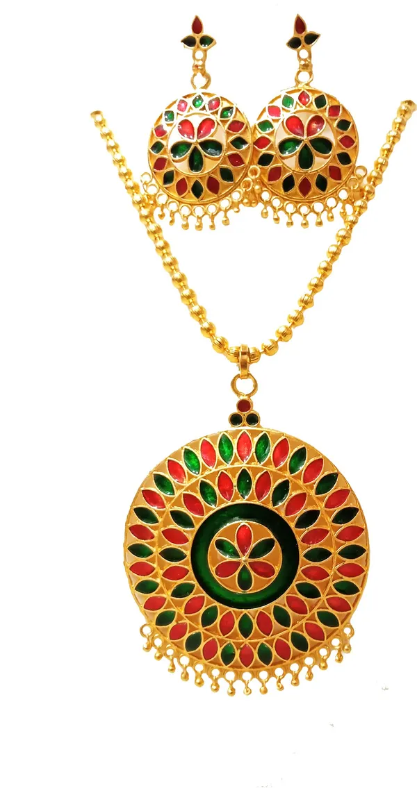 Assamese_Traditional_Gold_Plated_Red_Green_Japi_Chain_Jewellery_Set_For_Women